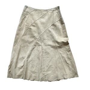 5 for $30 H&M Suede Skirt Tan Women's Size 6 Excellent Used Condition